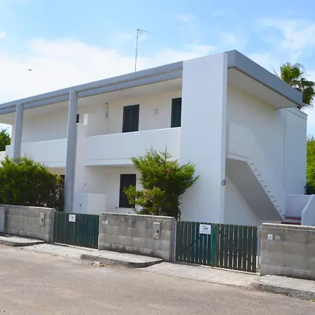 Mya Vacanze Ξενοδοχείο με διαμερίσματα 4*